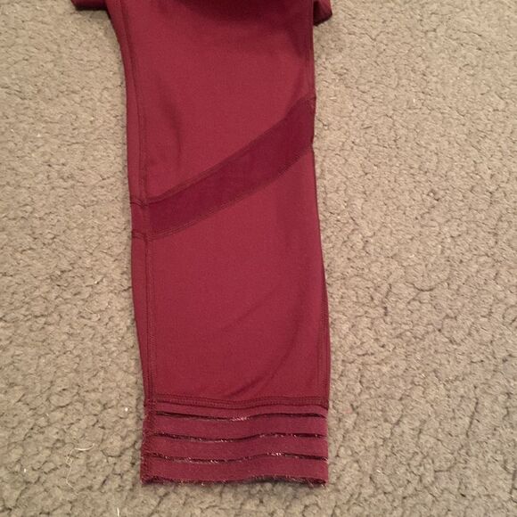 Yogalicious Yoga Pants Size Large - Picture 6 of 8